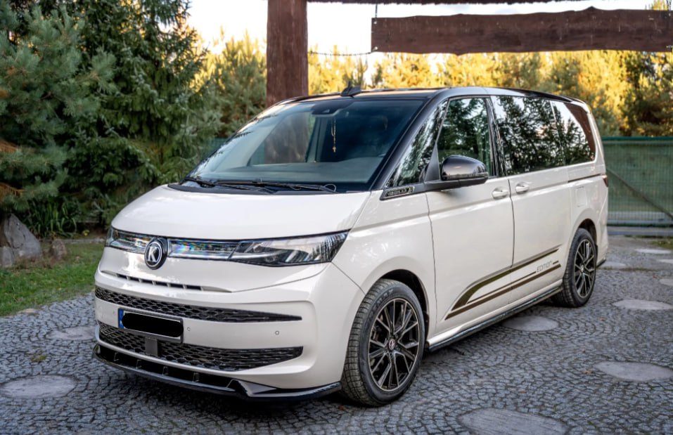 VW Multivan Edition L1